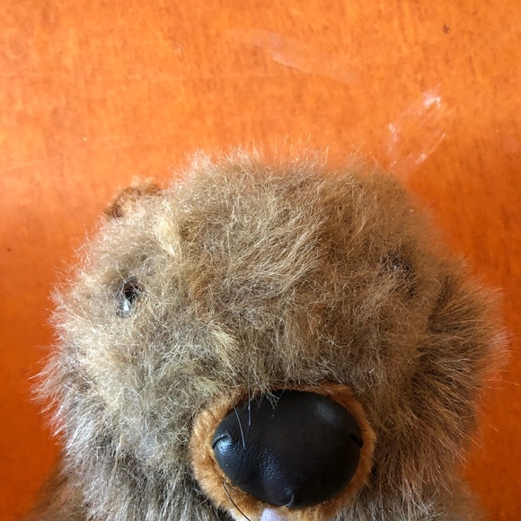 Fuzzy Beaver Slippers - Picture 5 of 5